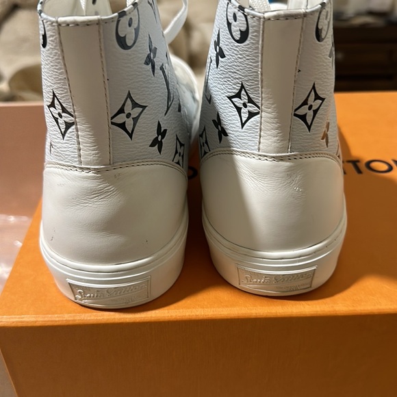 Louis Vuitton hi top sneakers - Picture 4 of 7